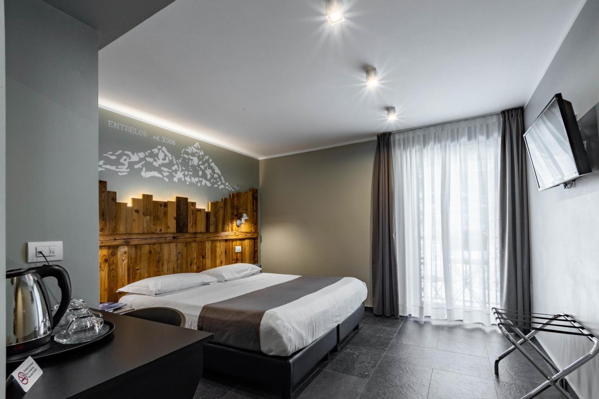 Monte Emilius Hotel Charvensod Ngoại thất bức ảnh
