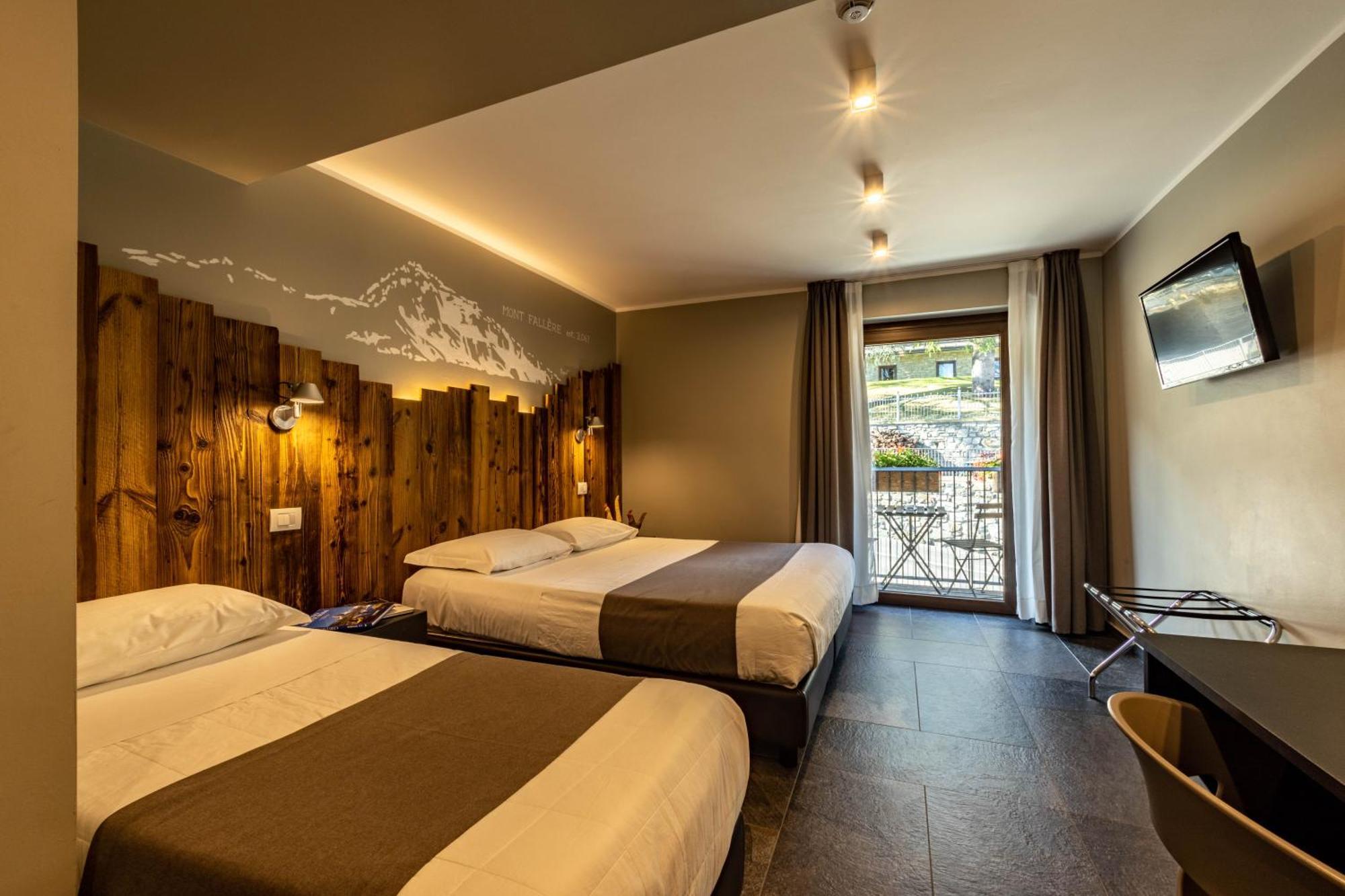 Monte Emilius Hotel Charvensod Ngoại thất bức ảnh